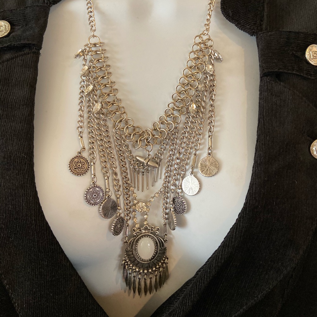 Decree | Nwt Silver Statement Necklace